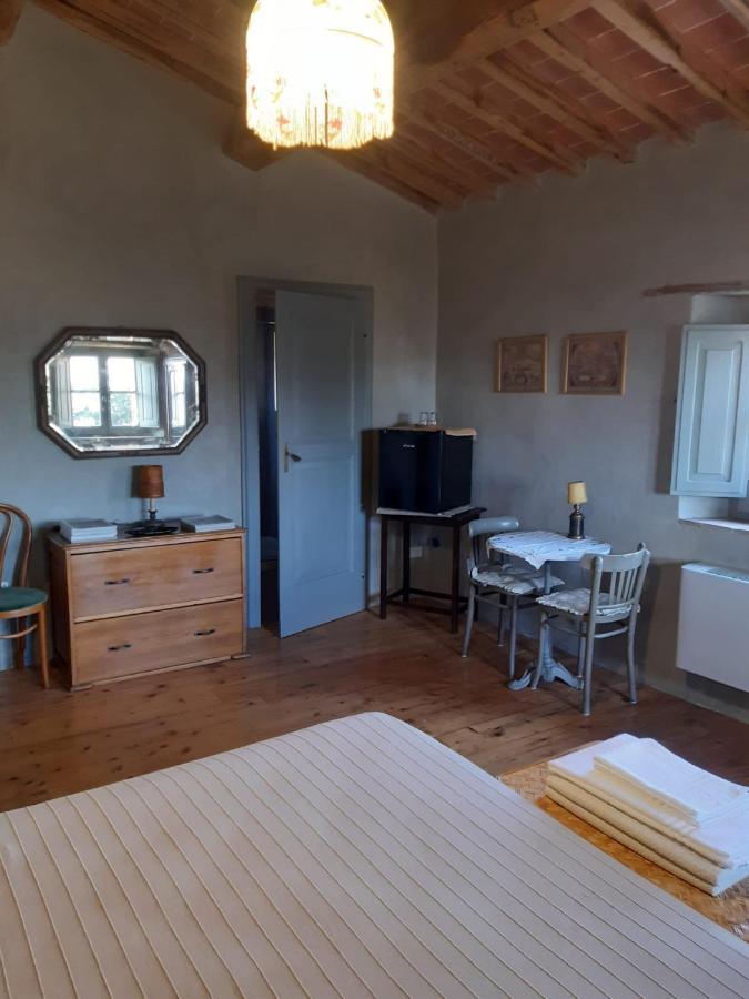 Borgo Cardaneto Bed & Breakfast Montone  Exterior foto