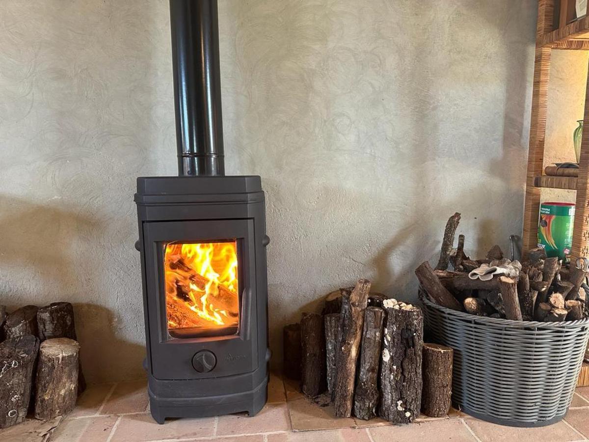 Borgo Cardaneto Bed & Breakfast Montone  Exterior foto
